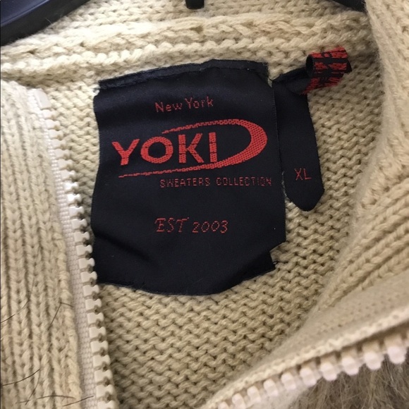 Yoki faux fur and knit vest NWOT - Picture 4 of 5